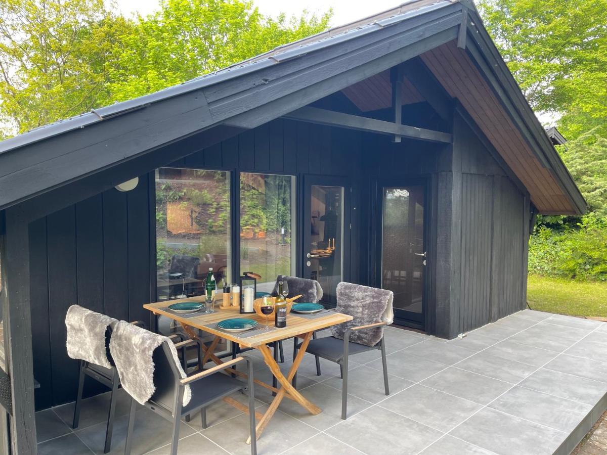 Ferienhaus Kleine Auszeit In Der Natur Mit Kamin, Yogamatten, Schoene Kueche Extertal Esterno foto